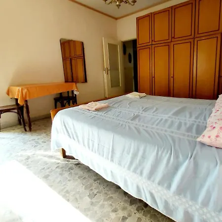 Quiet House In * Volla (Naples)