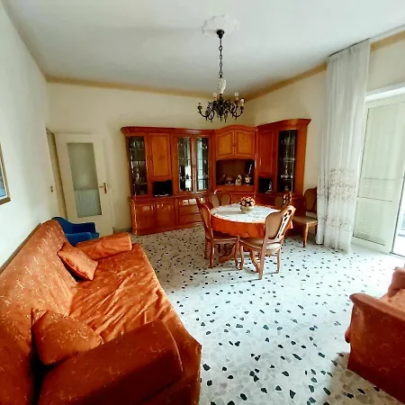 Quiet House In Lägenhet Volla (Naples)